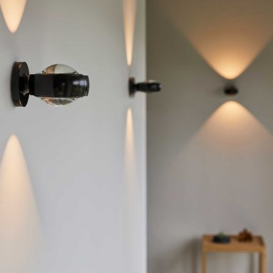 Optic Blank Svart Vägglampa